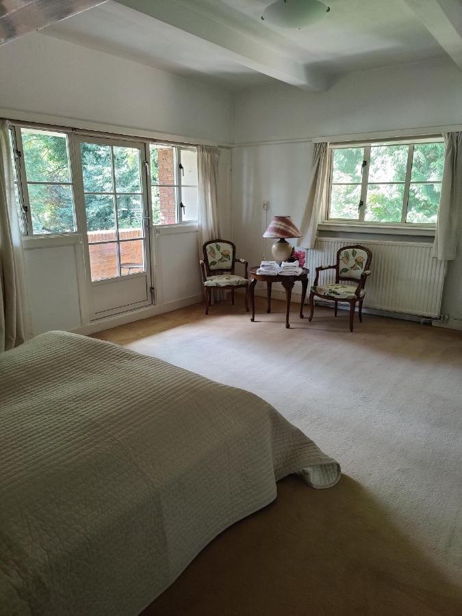 Vrijstaande Rietgedekte Villa Nabij Uitvalswegen Wassenaar Dış mekan fotoğraf